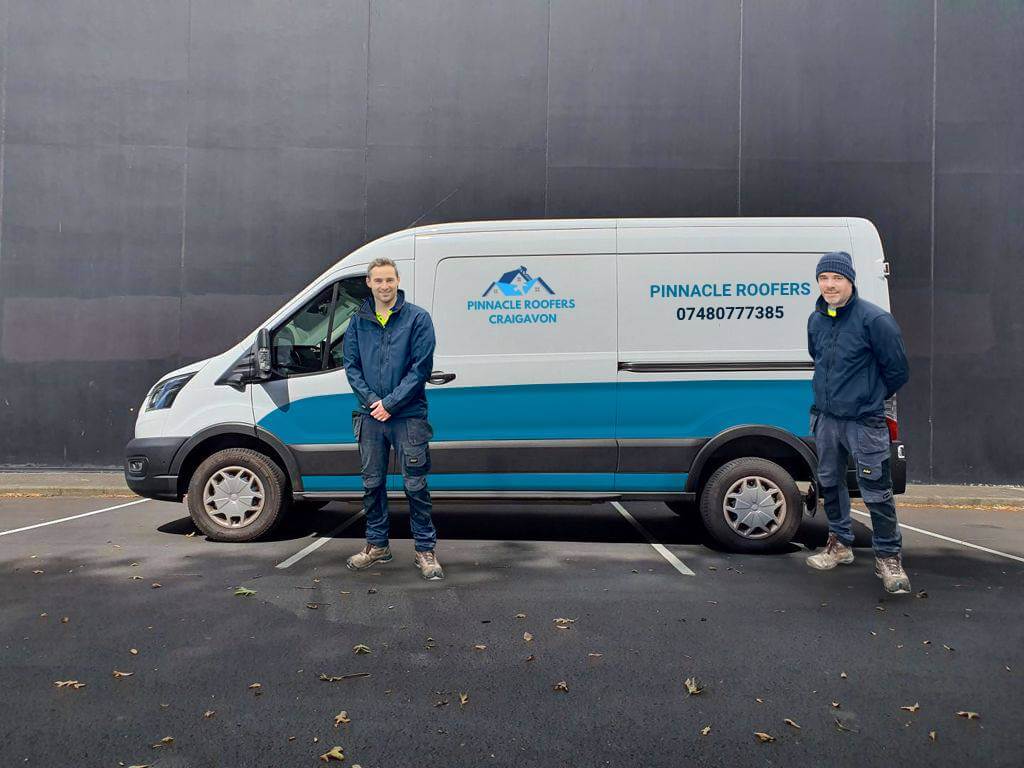 Pinnacle roofers (1)